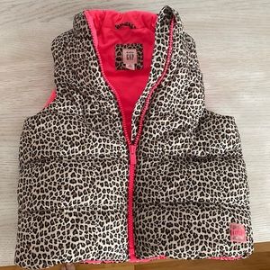 Toddler puffer vest ⭐️
